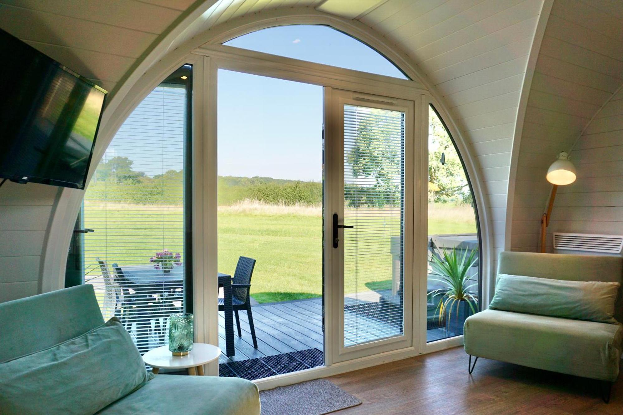 Eastridge Glamping Villa Shrewsbury Exteriör bild