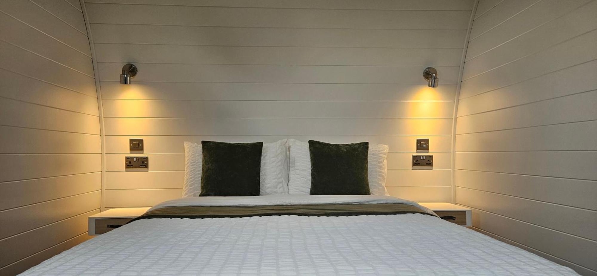 Eastridge Glamping Villa Shrewsbury Exteriör bild